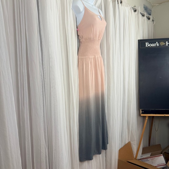 Peach/Pink Grey Ombre Maxi Dress Smocked Waist Keyhole Size Small - Picture 3 of 11